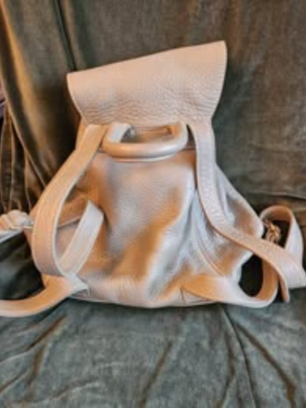 Rare Coach Mint Green Leather Backpack Style Bag - Picture 3 of 5